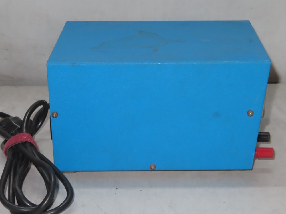 Associated Educational Products Model 2000 Power Supply