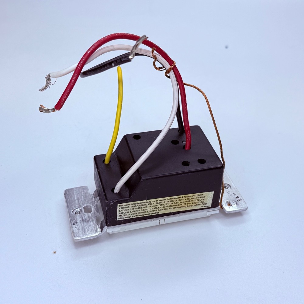 Lightolier Controls CC600VAPLC W Dimmer - White