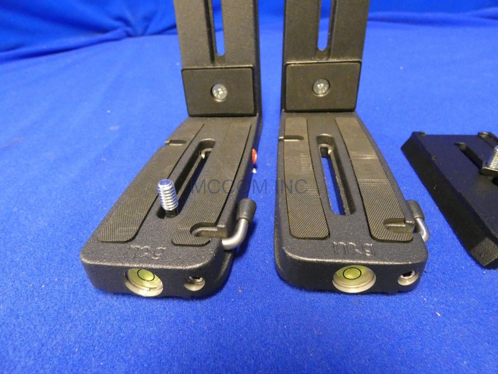 Manfrotto MS050M4-Q5 L Bracket Qty 2 READ AD