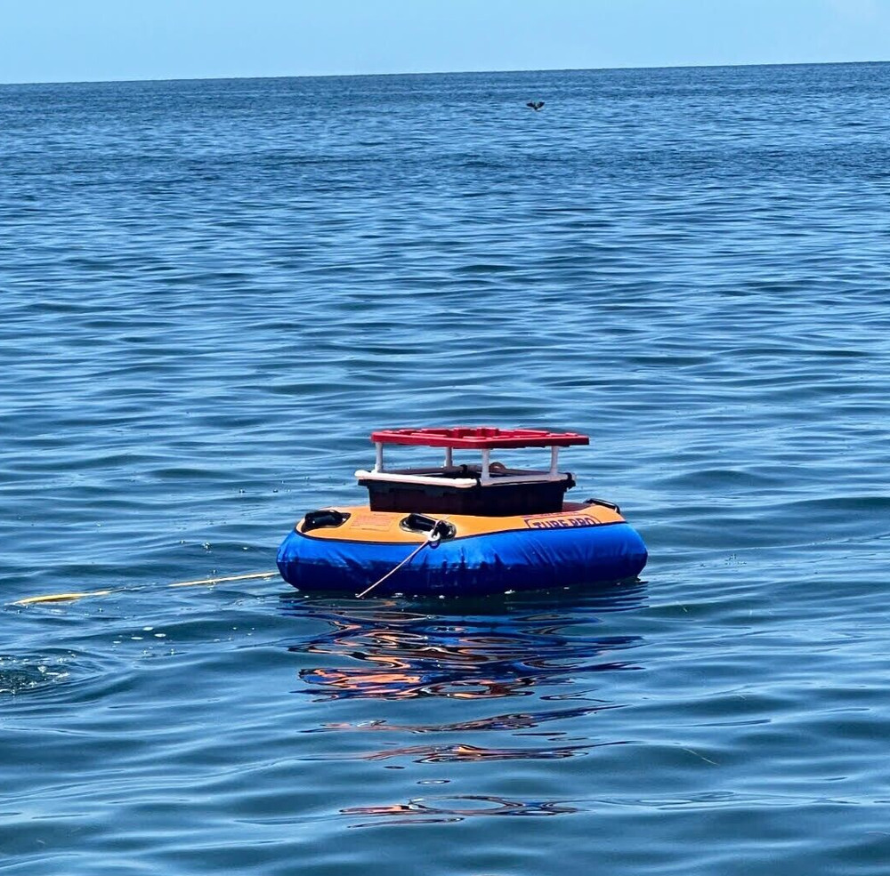 Hookah Diving Float raft with protective bottom cover and PVC frame