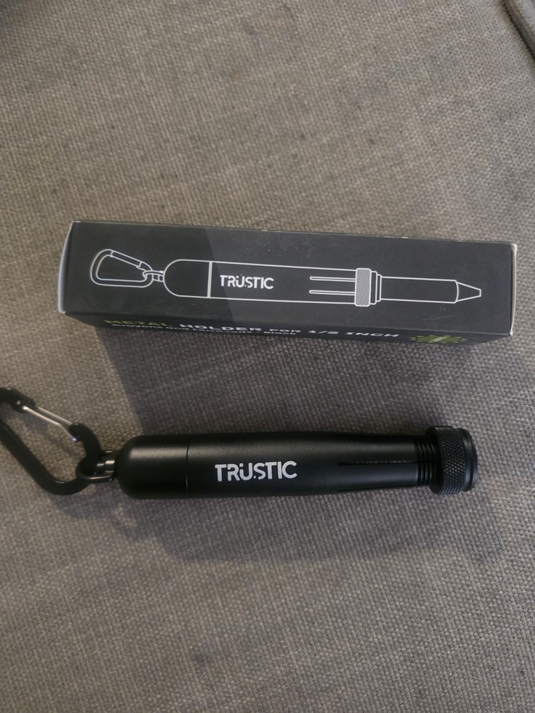 Construction Crayon Metal Holder