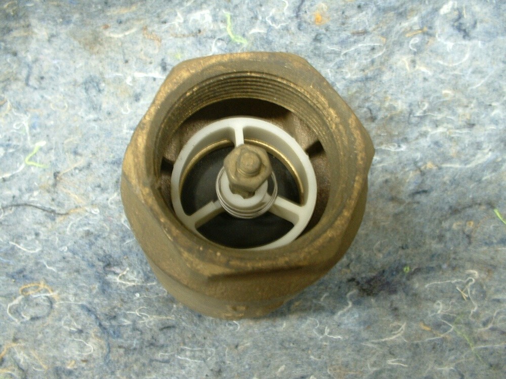 1 1/2" Bronze Body Spring Check Valve