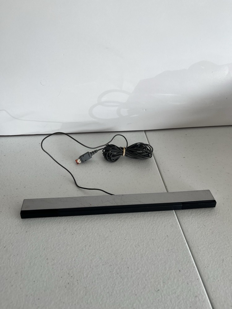 Nintendo RVL014 Original Wii Sensor Bar - Silver - Tested Working