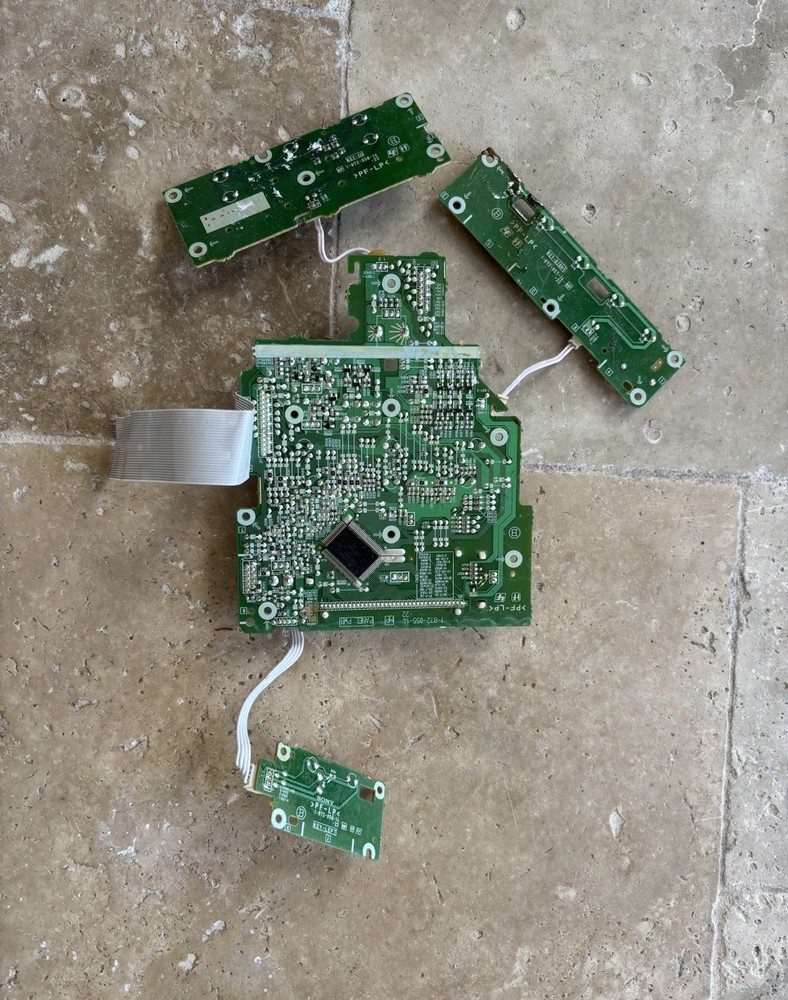 Miscellaneous Electronics - Not Working For Parts