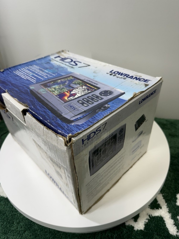 Lowrance HDS 7 Insight Fishfinder + GPS Plotter - Please See Description & Pics