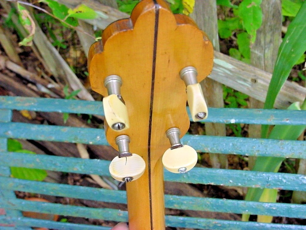 ANTIQUE BACON BANJO