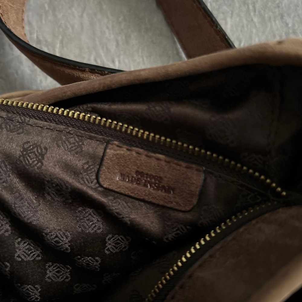 Loewe Shoulder Bag Leather Brown Authentic G12213143
