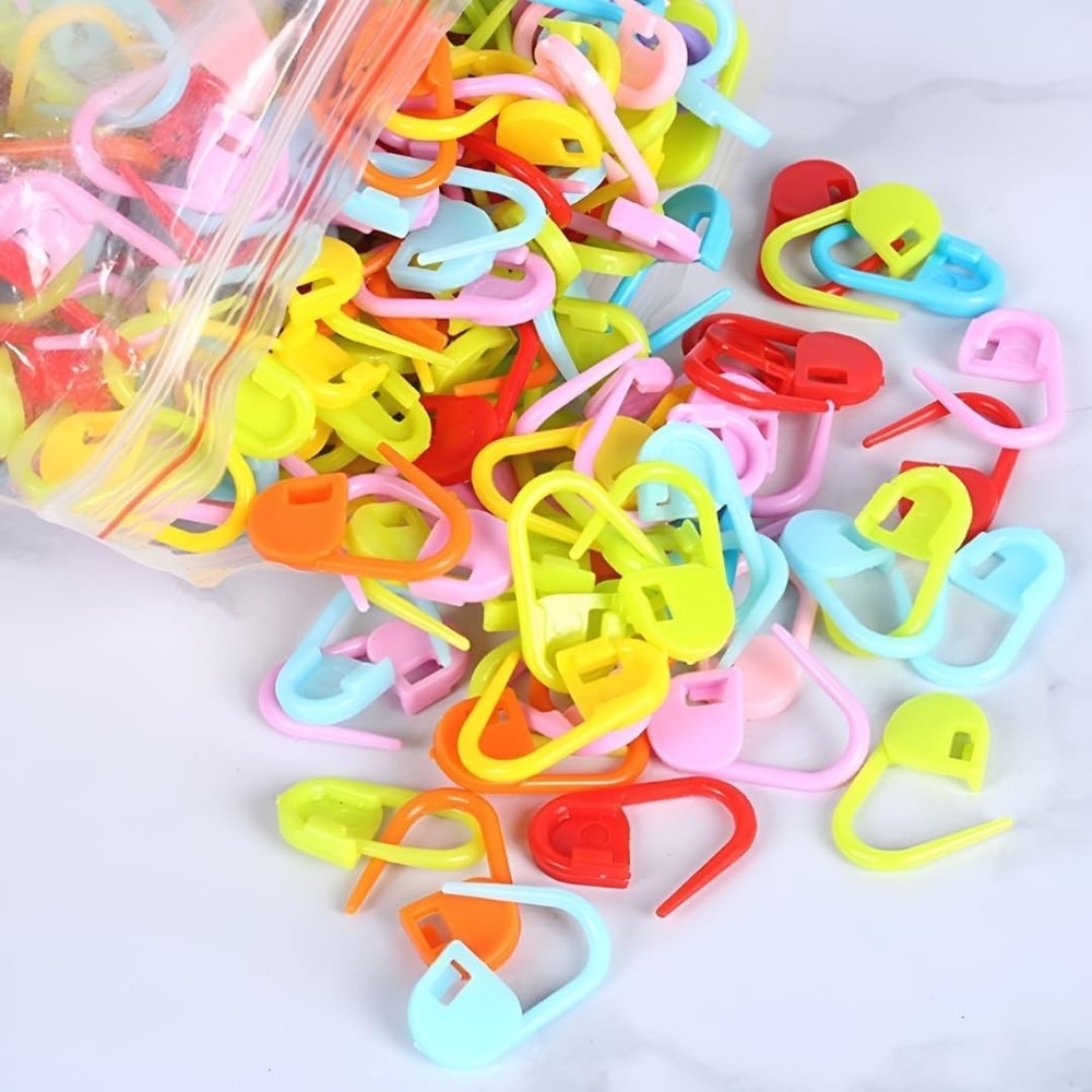 Easy-Locking 50-Pcs Plastic Stitch Markers - Versatile Knitting & Crochet Tools