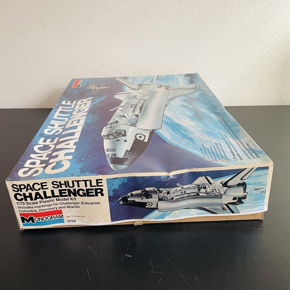 Monogram Space Shuttle Challenger 1/72 Model Kit #5702 One Piece Missing