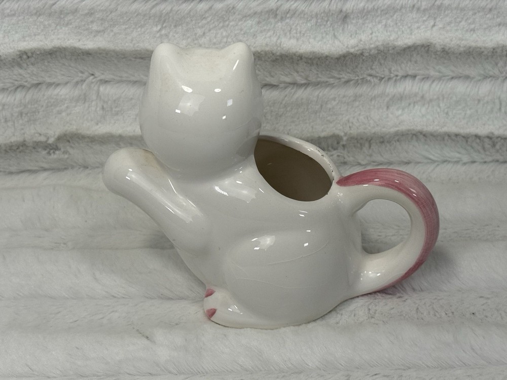 Cozy Cats Pottery Creamer Cream Dispenser