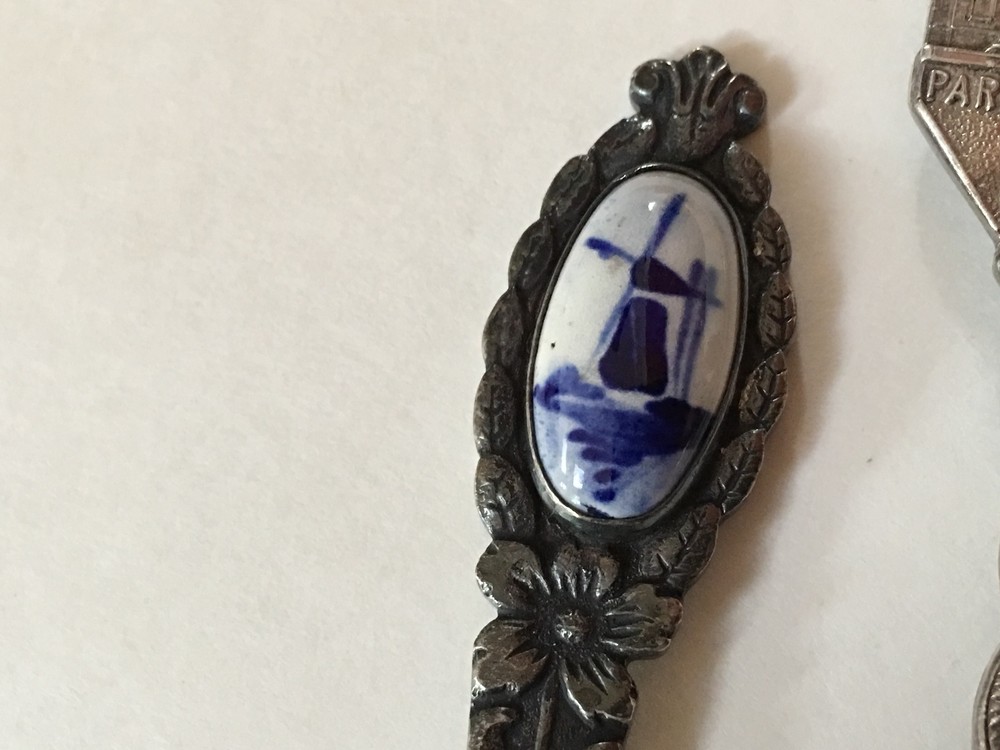 7 Vintage International Souvenir Spoons
