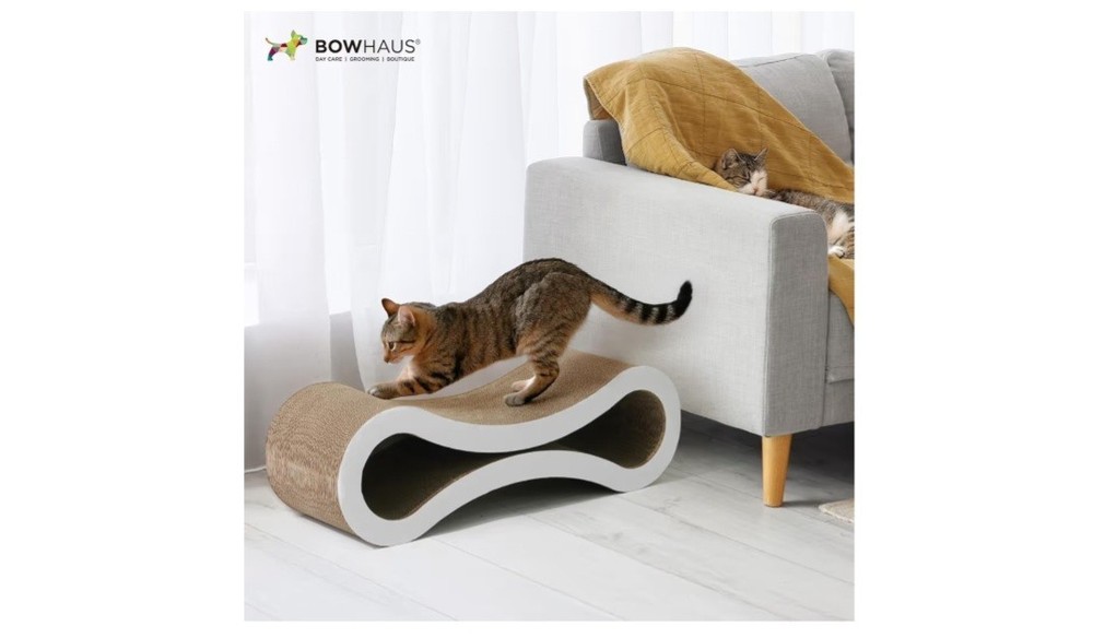 BOWHAUS Infinity Style Cat Scratcher Cardboard Medium Height