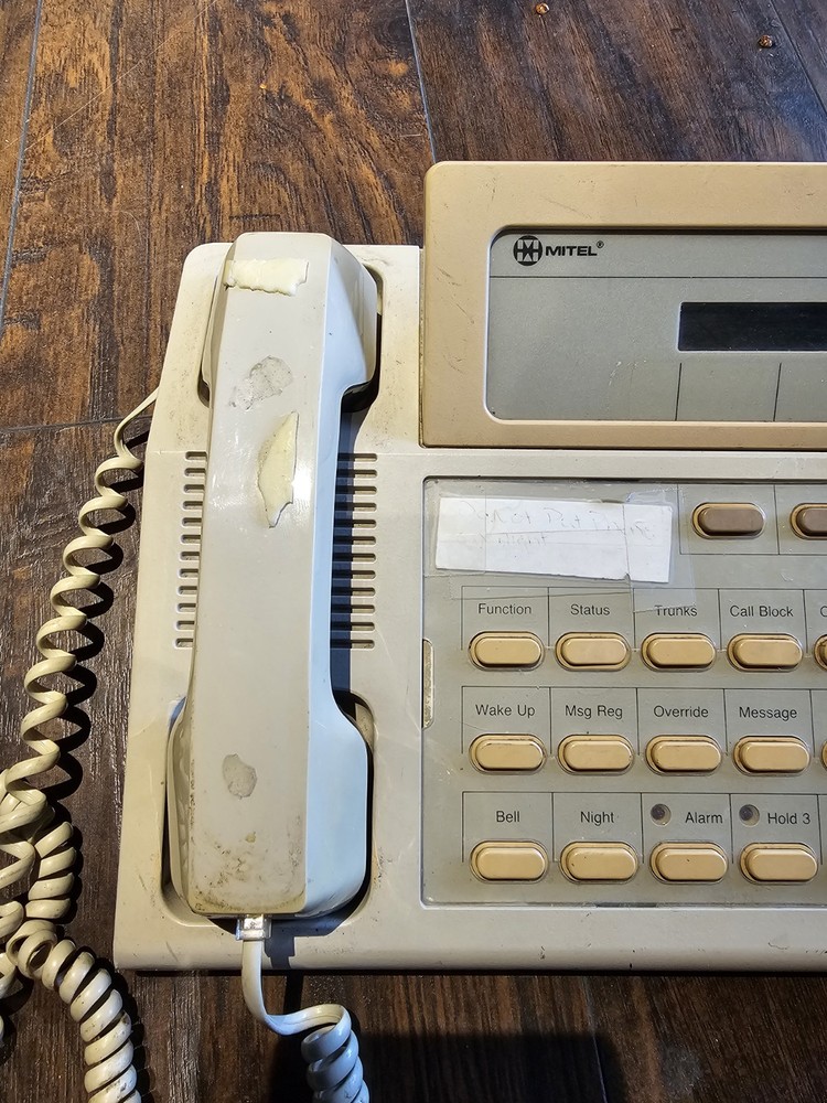 Mitel SX-50 Console 9104-060-001-NA READ UNTESTED