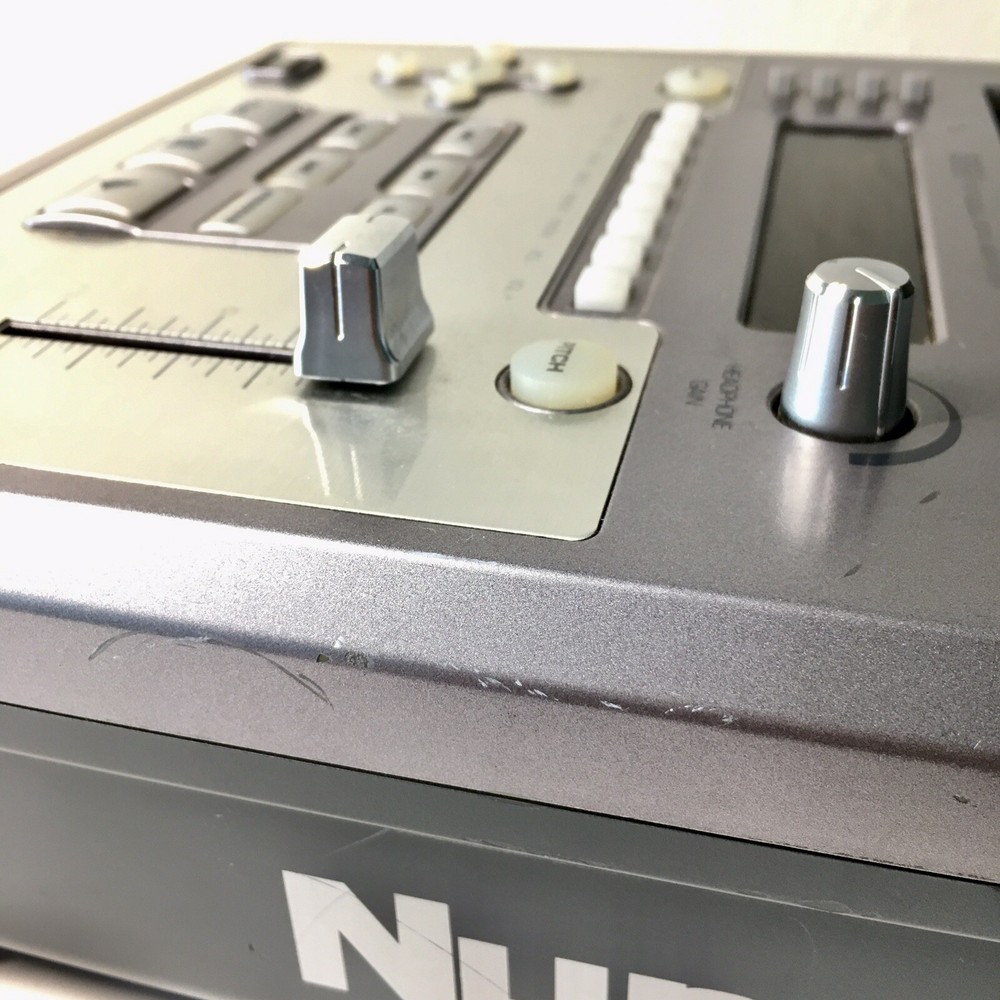 Numark VJ01 Professional Digital Video Player
