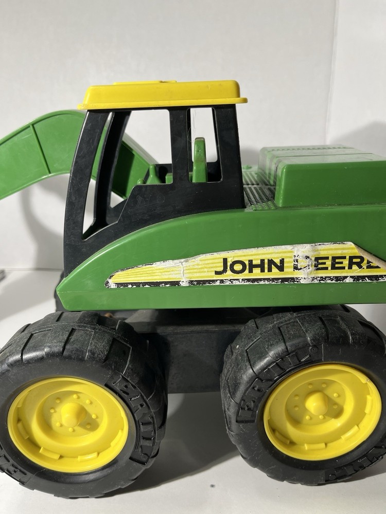 ERTL John Deere Front End Loader  Plastic  13x10.5” Green Yellow