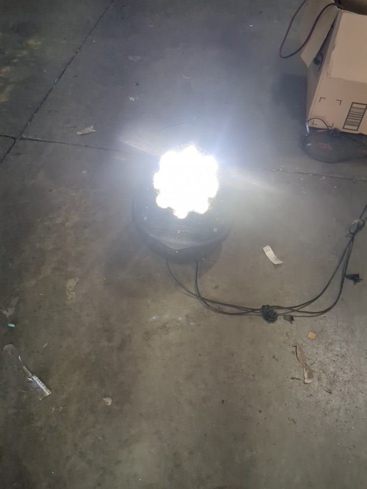 Whelen Commercial Pan & Tilt Remote Spotlight