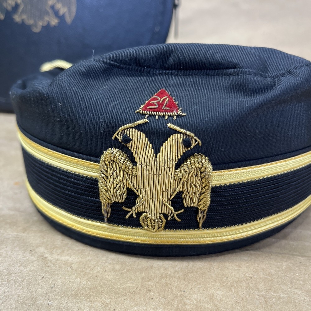 Vtg Masonic 32nd Degree Scottish Rite Mason Cap Hat Double Eagle & Carrying Case