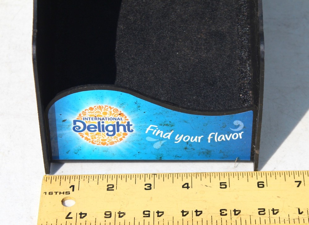 International Delight Creamer Display