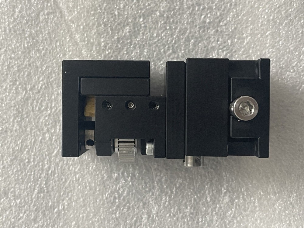 OPTOSIGMA TASB-255 XYZ STAGE