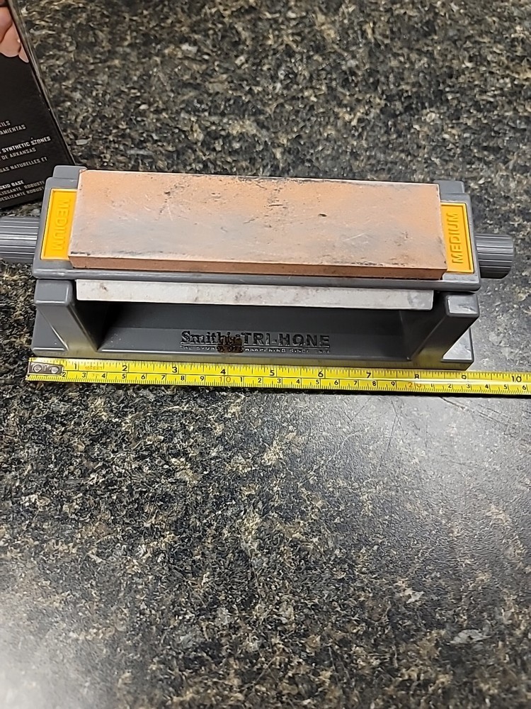 Smith's Sharpener 6" Tri-Hone Sharpening System Med/Fine/Coarse Knives & Tools