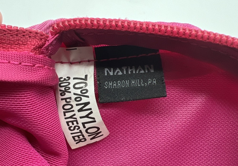 Nathan SpeedDraw Plus Pink Handheld Hydration Flask With Adjustable Strap