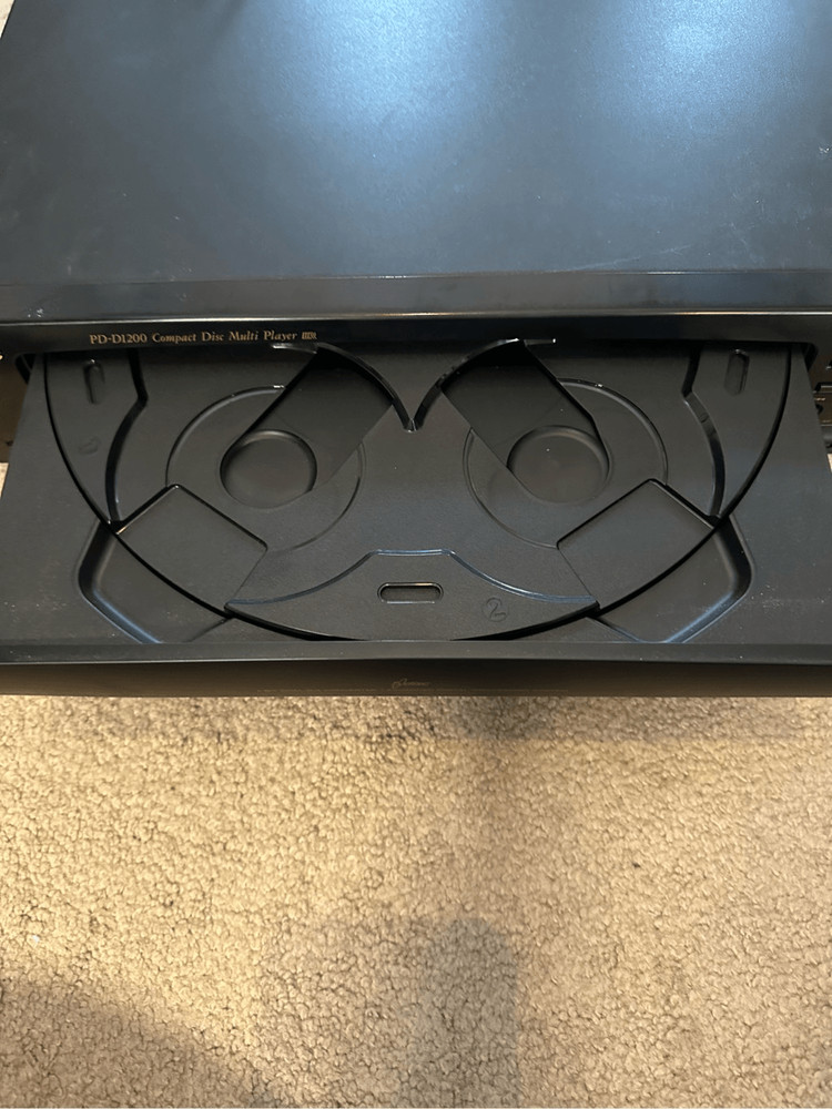 TEAC PD-D1200 Compact 5 Disk Multi CD Player No Remote Tested Works