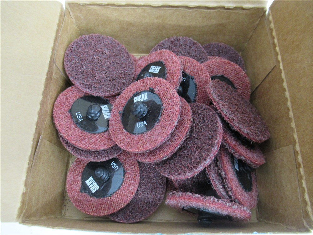 Shark 13018 , 2" Surface Conditioning Discs , Medium/Maroon (PK 25)