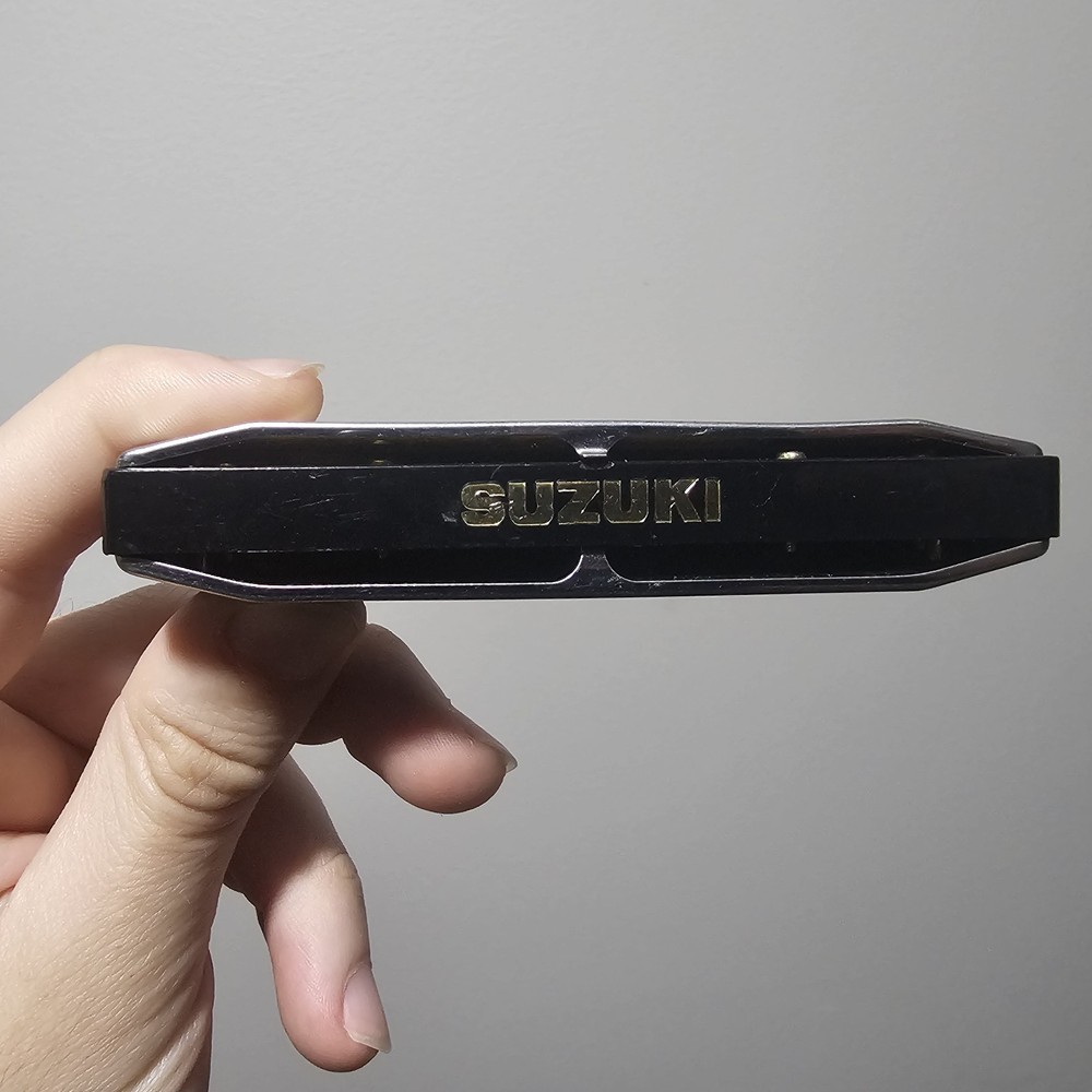 Suzuki Bluesmaster Diatonic Harmonica Key A High Polish Chrome Silver Black