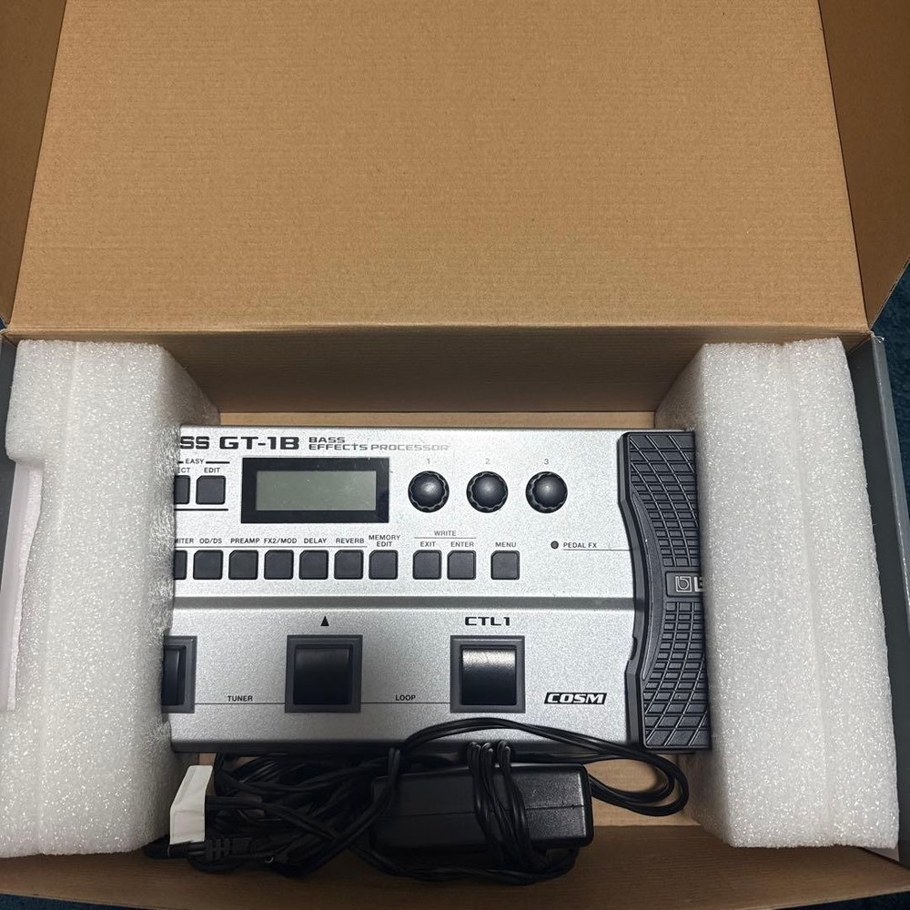 BOSS GT-1B Bass Multi Effects Processor Guitar Pedal Compact Performance Unit