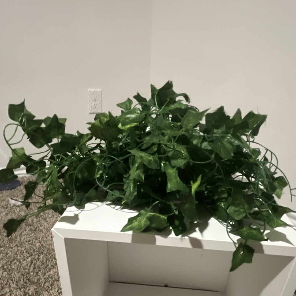 Artificial Ivy Garland Green Plastic Decoration