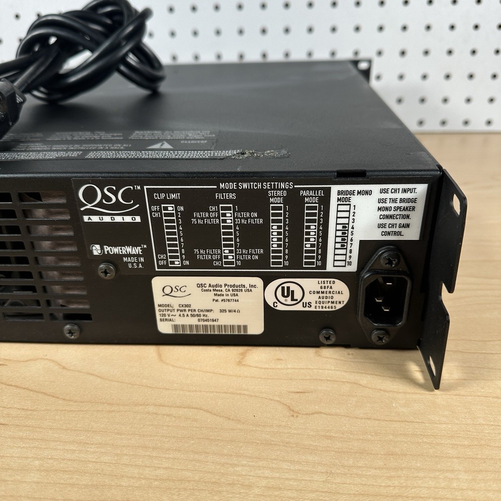 QSC CX302 2-Channel Professional Amplifier Tested
