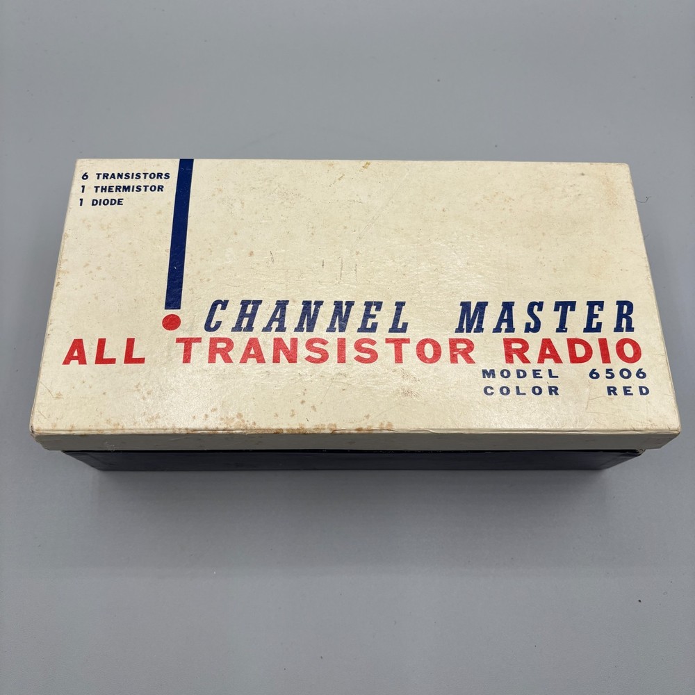VNTG Channel Master 6506 Transistor Radio Set Red Box Case Earphone Powers On