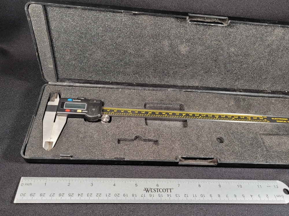 0-300mm Electronic Digital Caliper 26315-11