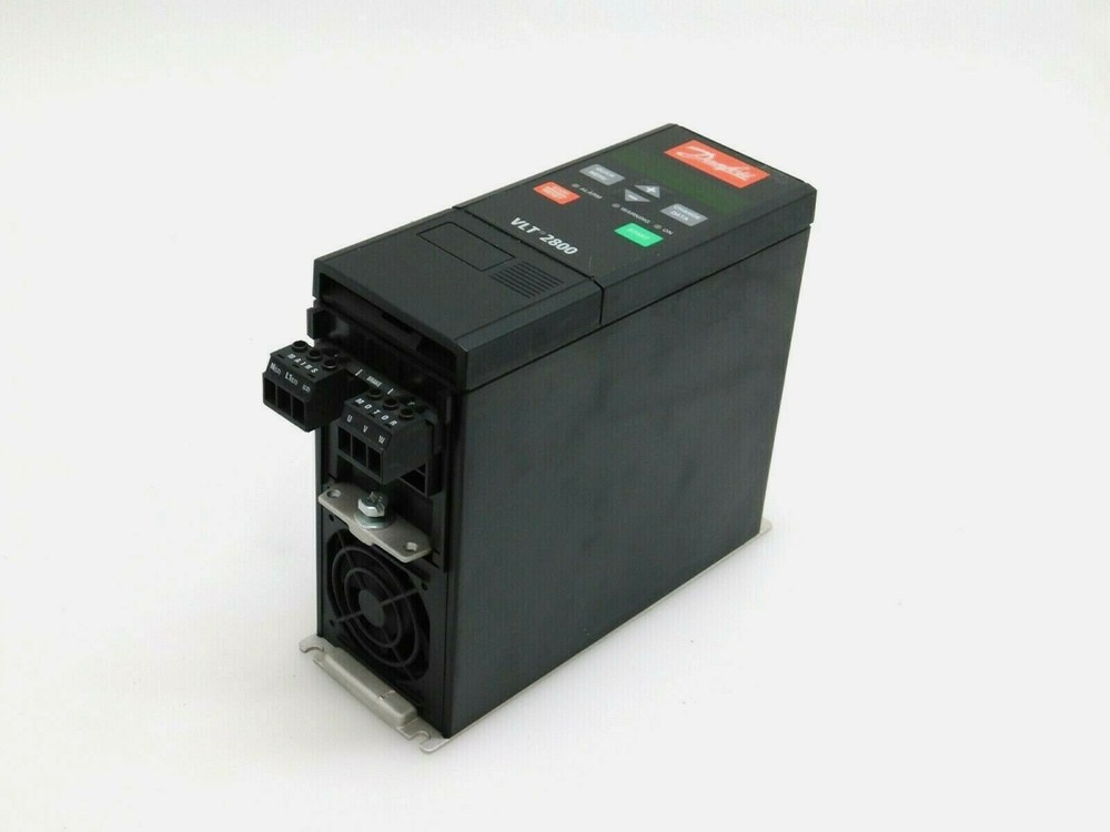 DANFOSS VLT 28003PS2B20STR1DBF00A00 0.9 Kva