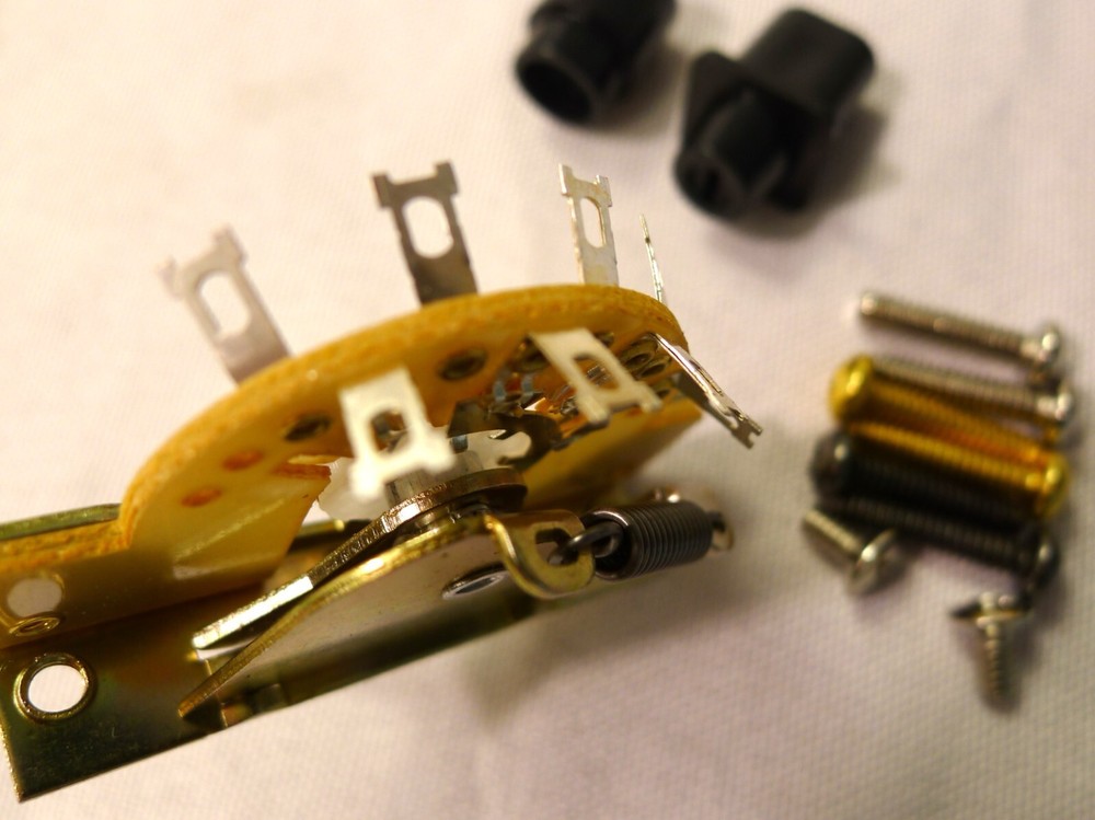 3 Way Blade Lever Switch With 2 pcs Black Barrel Knobs For Tele Guitar