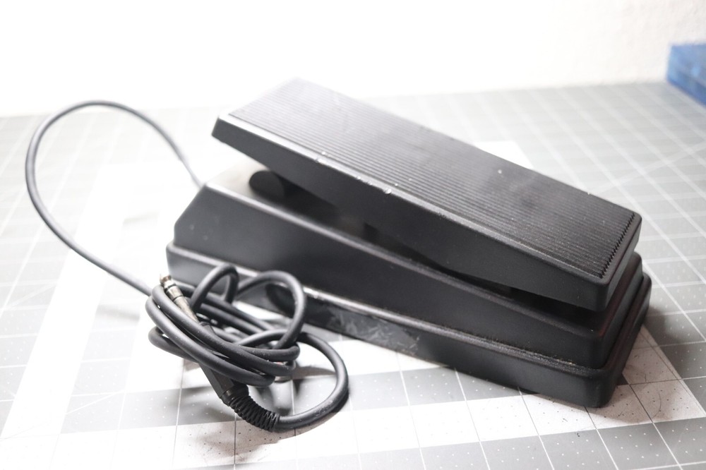 Vintage EMU Systems Expression Pedal