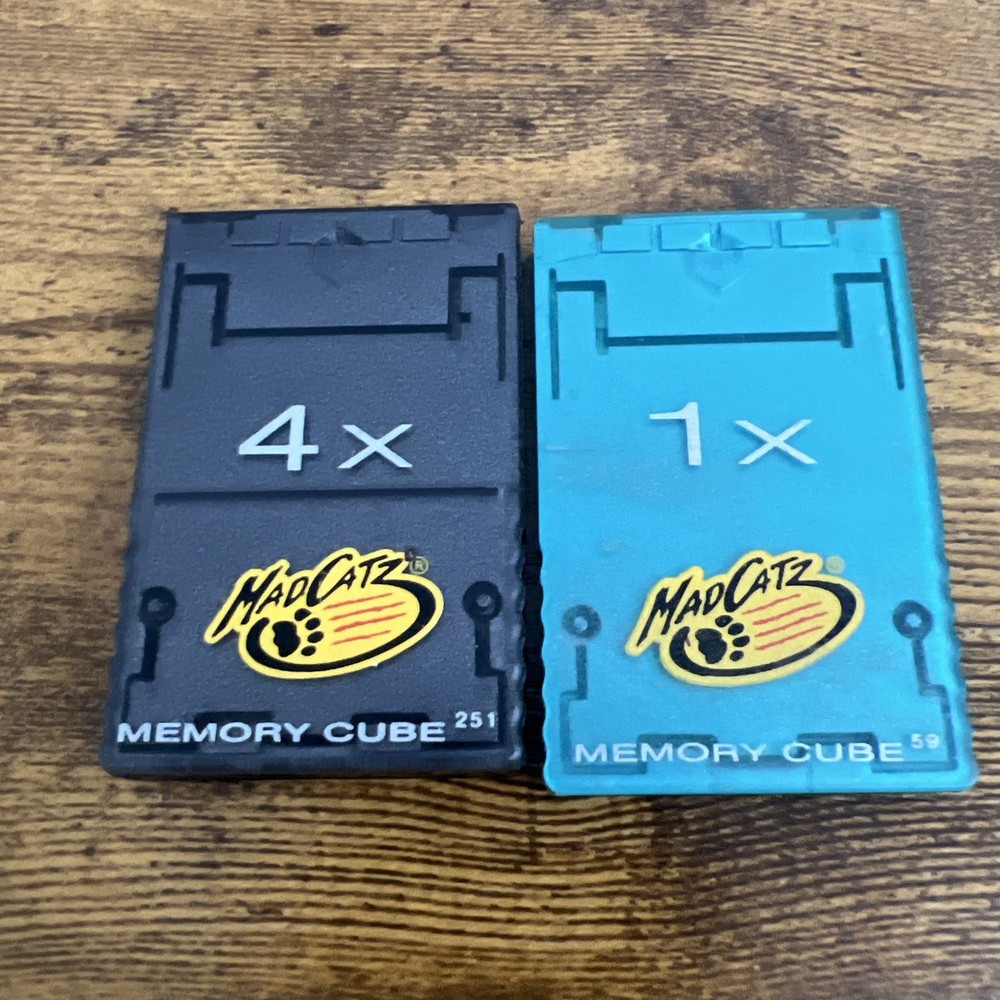 2x Madkatz GameCube Memory Card 4X + 1X