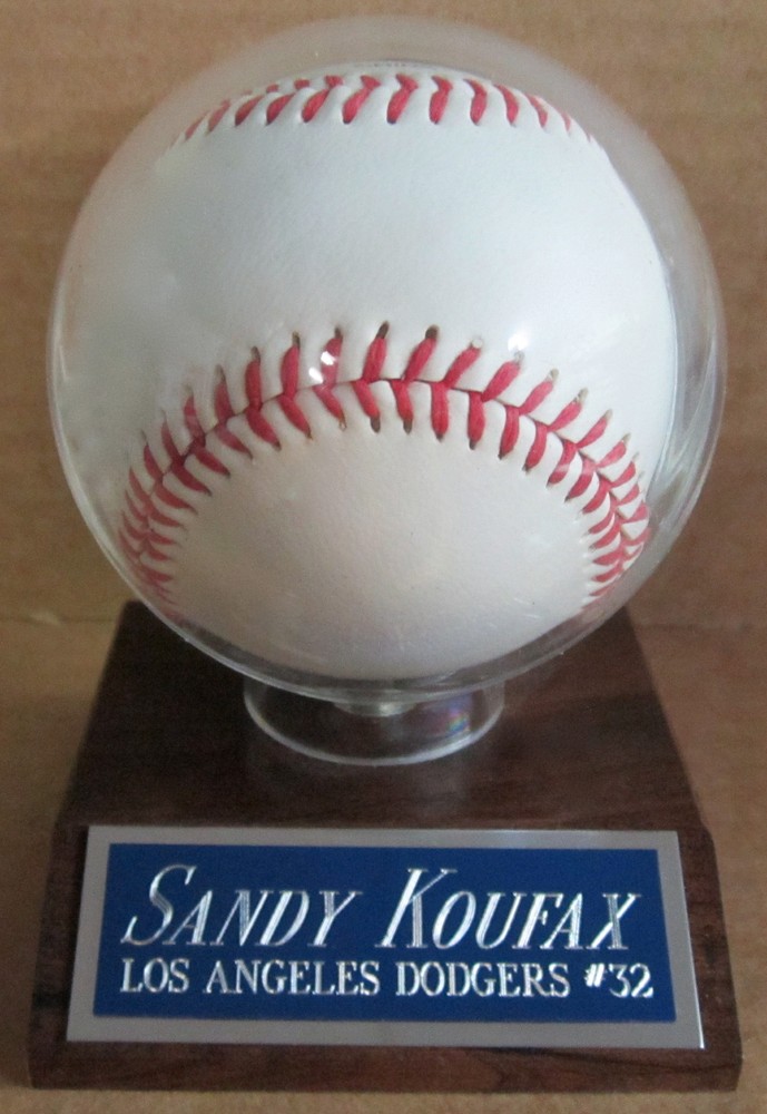 DYLAN CREWS NATIONALS NAMEPLATE FO AUTOGRAPHED Signed Baseball Display CUBE CASE