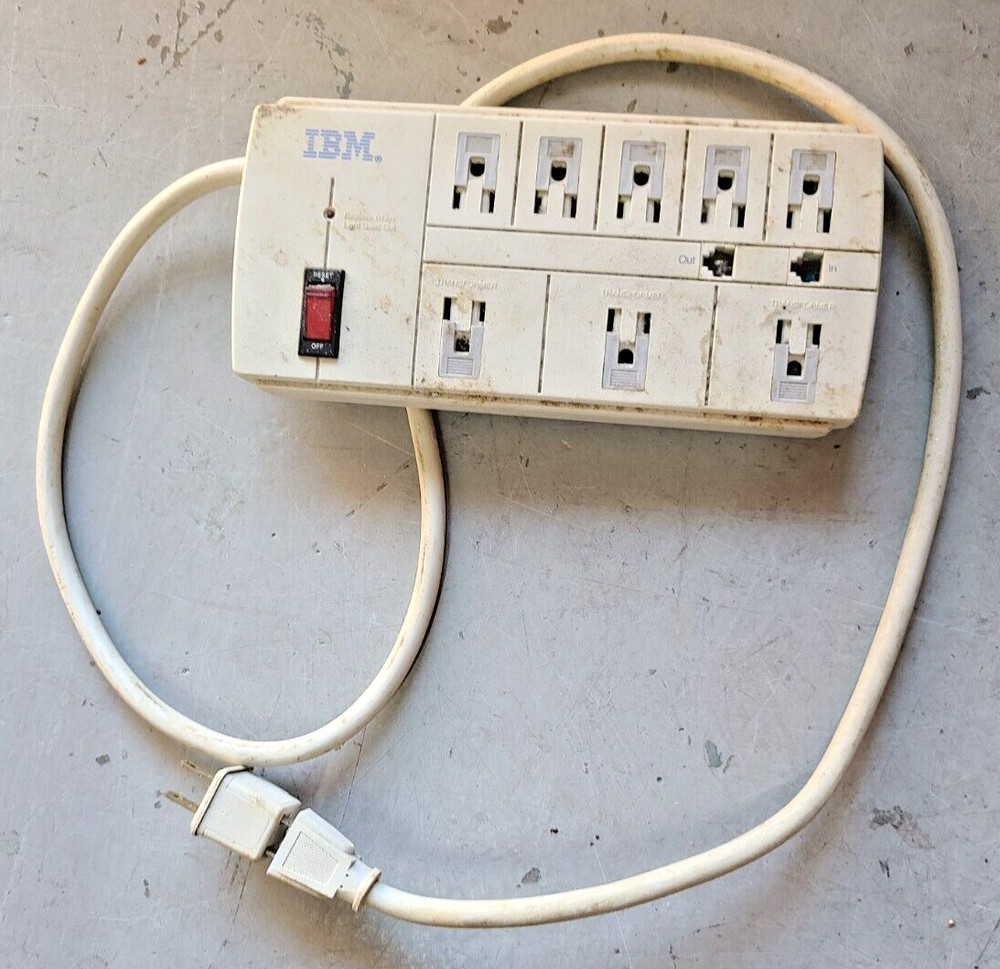 1970s IBM 8 PORT PLUG IN DEVICE for MULTIPLE ELECTRONIC DEVICES