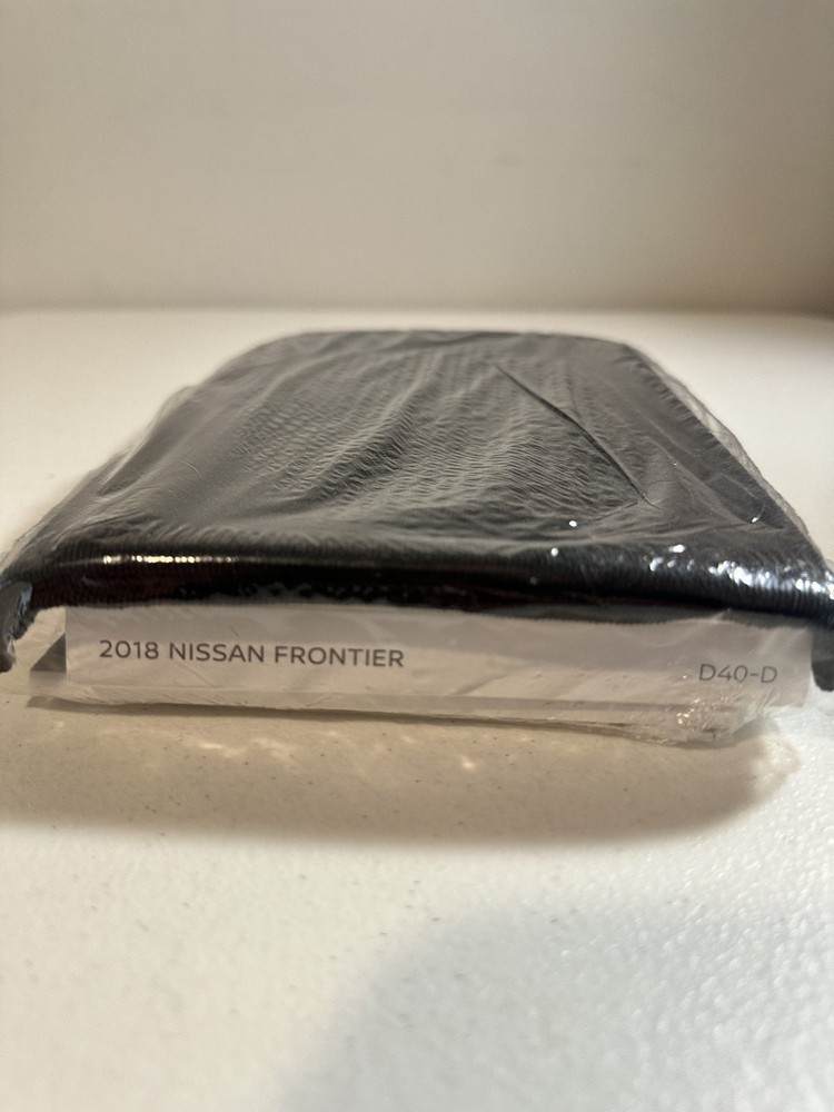 2017 Nissan Frontier Owner's Manual Set