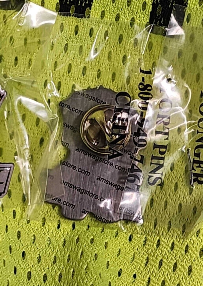 *BRAND NEW/UNOPENED* Amazon SAFETY ROCKS Peccy Pin