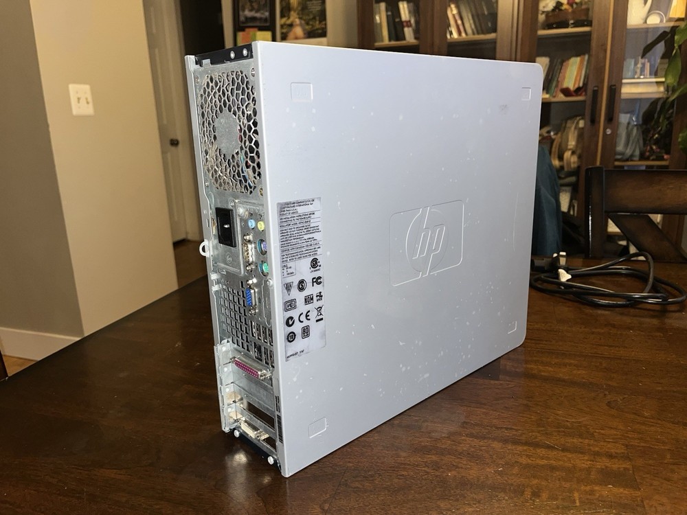 HP Compaq dc5800 small form factor desktop computer #05