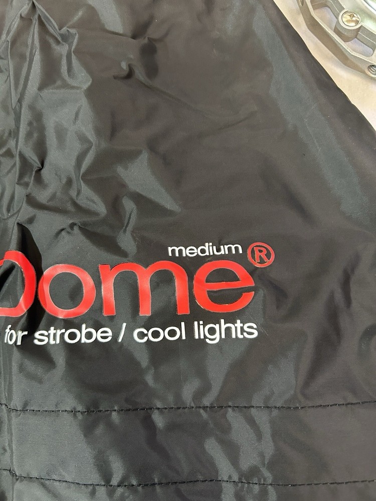 Photo Flex Lite Dome Medium 25x30 W Xtras