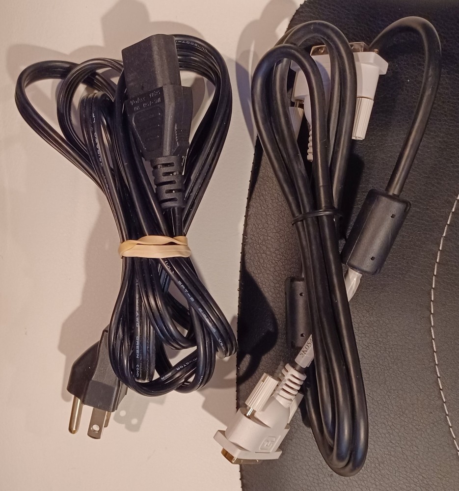 Canon SX80 Mark II LCD Projector – Powers On & Projects – Limited Testing