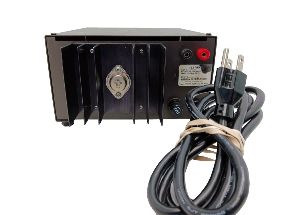 Astron RS10A Linear Regulated 13.8 VDC Power Supply 7.5 AMP - WORKS