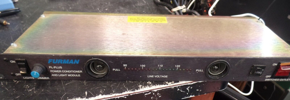 Furman PL-PLUS Power Conditioner & Light Module - 1U rack - 15 amp - UNTESTED
