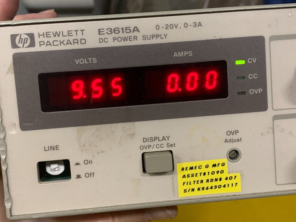 HP E3615A DC Power Supply - TESTED