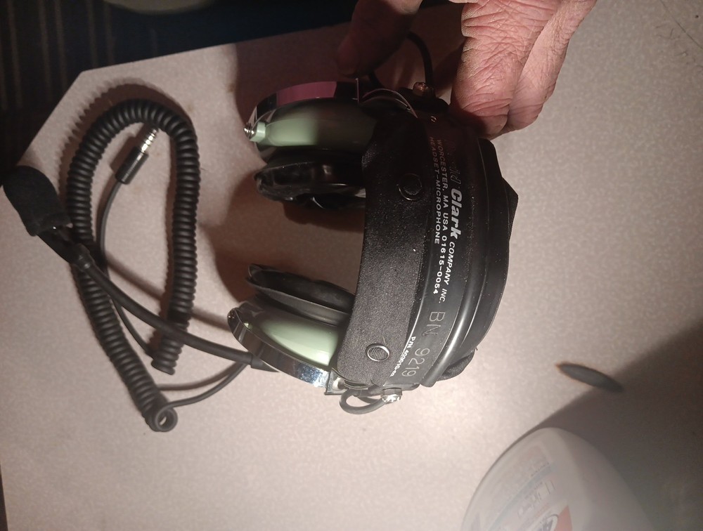 David Clark Aviation Headphones w/mic.