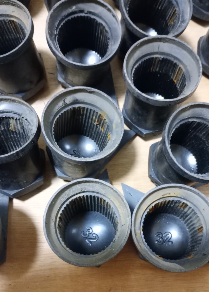 Lorry Wheel Nut Covers x34