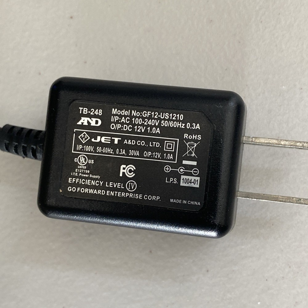 A&D GF-2000 Precision Lab Balance Compact Bench Scale Max 2100 g